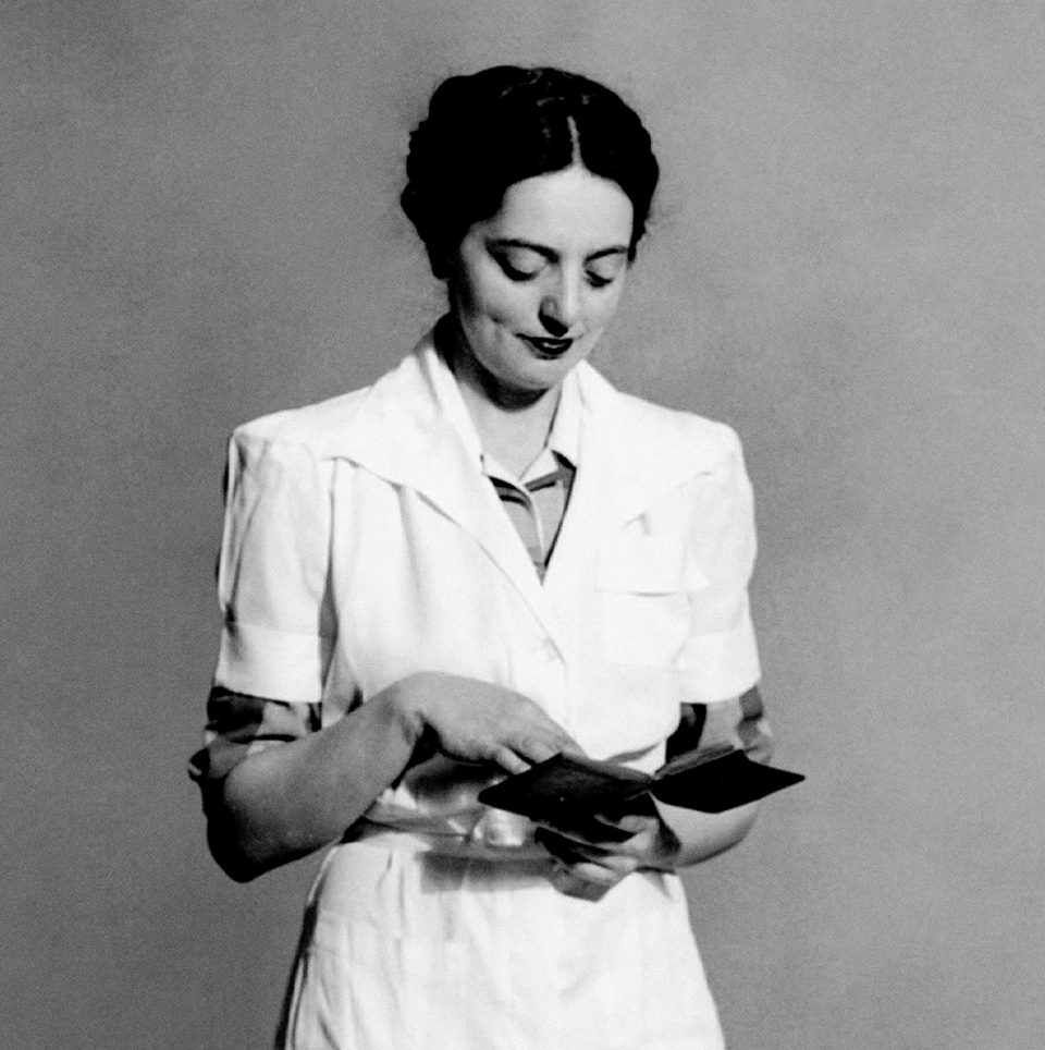 Ella Baché